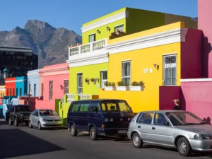 Cape Town varikkaita taloja jeanvdmeulen bo kaap 3324534 pixabay Ilo Urheilumatkat