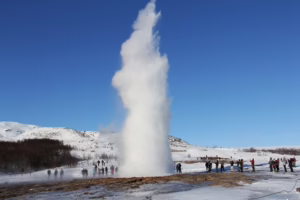 Geysir Islanti pixabay Ilo Urheilumatkat